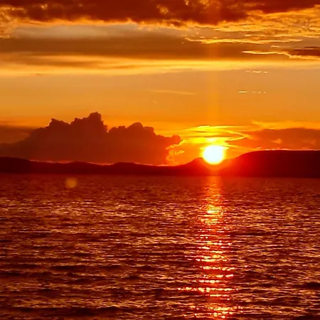 Holiday Home Sundown Beach By Interhome Prázdninový dům Balatonlelle