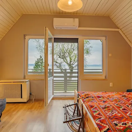 Prázdninový dům Holiday Home Sundown Beach By Interhome Balatonlelle