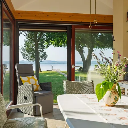 House Sundown By Interhome Vakantiehuis Balatonlelle